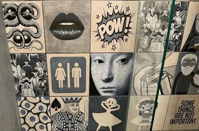 Pop Art Centre * Вильнёв-ле-Авиньон